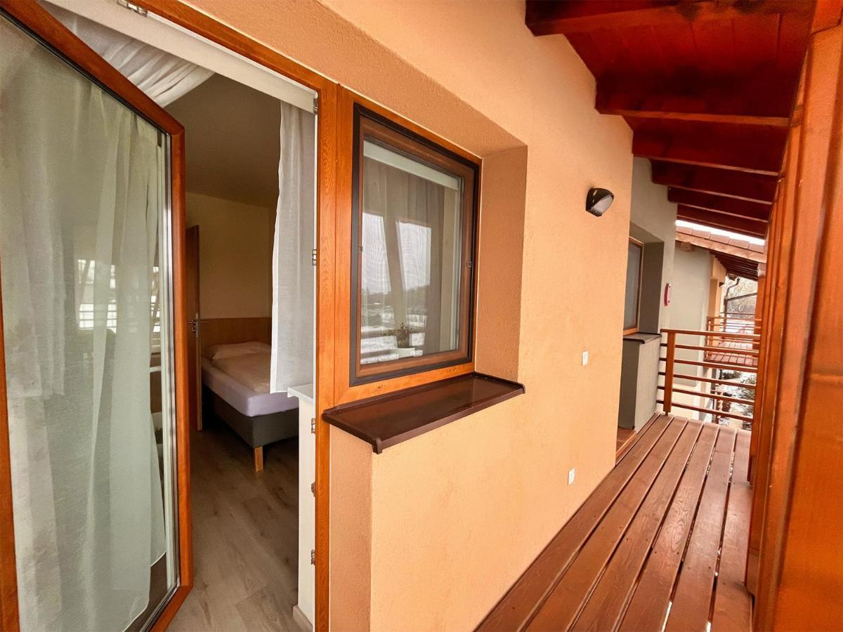 Apartmány Friends Tatry Kakaslomnic Kültér fotó